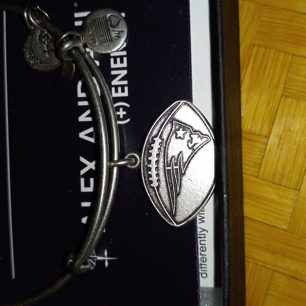 Alex And Ani (+) Energy New England Patriot Football NFL Bracelet